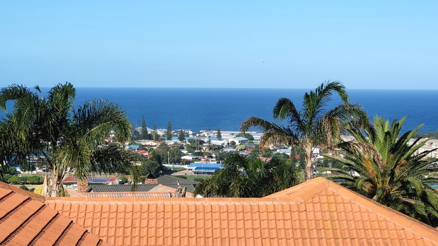 4 Bedroom Property for Sale in Hartenbos Heuwels Western Cape